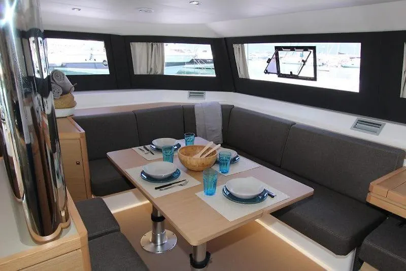 Boatel Naples Angioino Otel Tekne